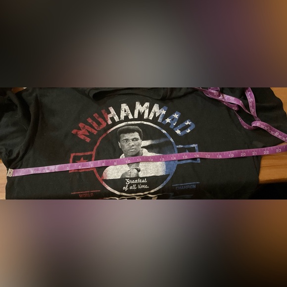 ALi: Muhammad ALI greatest of all time world champion black men’s tee shirt. - Picture 4 of 4